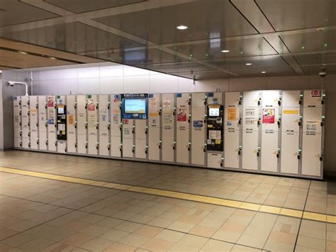 大阪駅 改札内 コインロッカー - 時間旅行の始まり